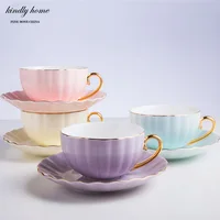 

Amazon Hot Sale Ceramic Cup and Saucer Porcelain Afternoon Pumpkin Tea Cup Set