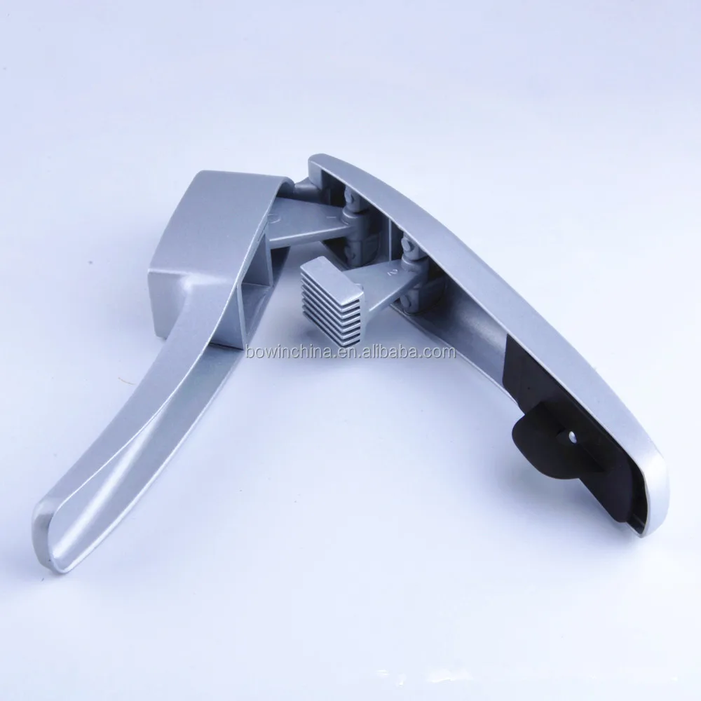 

Newest design aluminium alloy garlic press for kitchen, Aluminum color