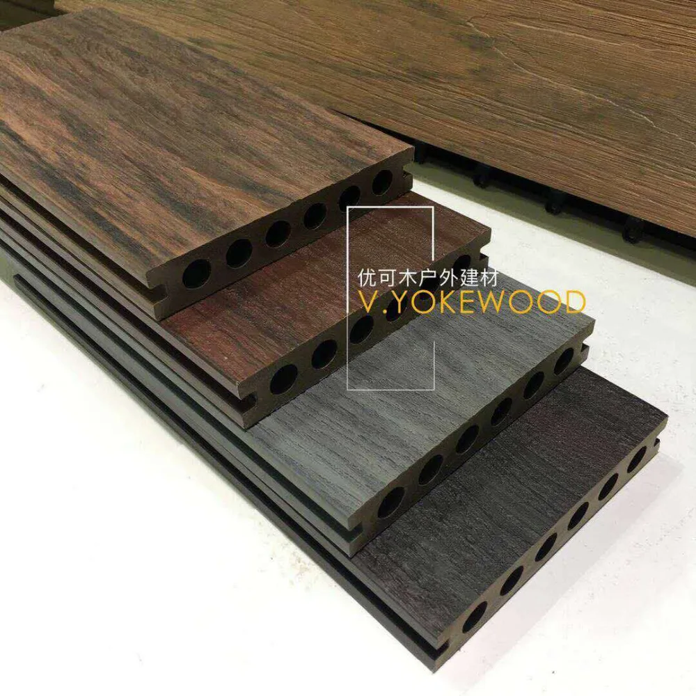 
Improved Co Extrusion Flooring Outdoor Terrace Enginered Flexible Termite Proof Wood Plastic Composite Decking Flooring 