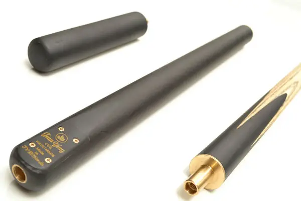 
High quality professional production snooker cue 