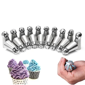 Image of Durable Food Grade 304 Stainless Steel bakery Torch Russian Icing nozzle Cake Decorating Tips