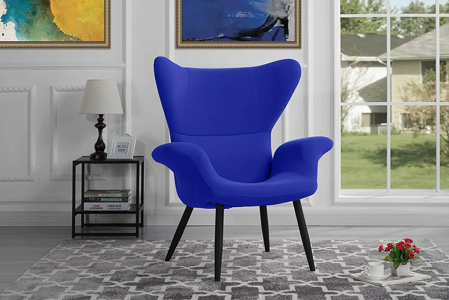 Синий стул глянец в интерьере