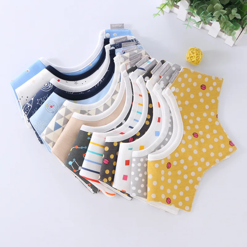 

Baby Round Neck 360 Degree Cotton Bibs Newborn Flower Shape Apron Bibs & Burp petal Bibs For Infant Kids