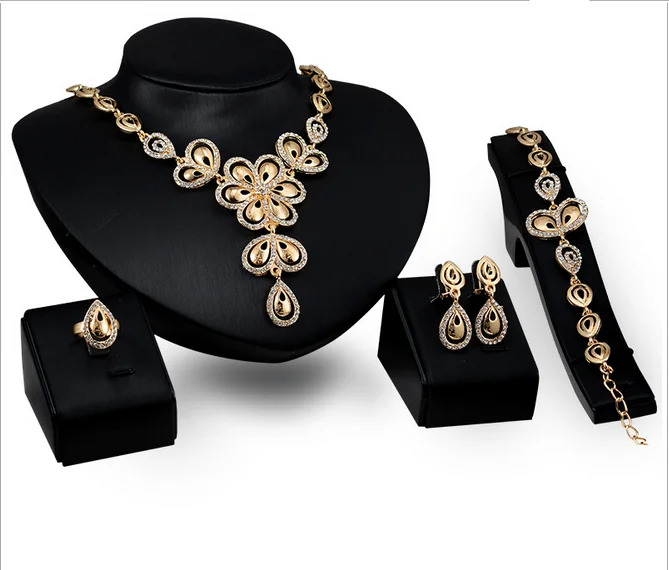 

Big Dancing Butterfly Pattern Shape 2017 New African Costume Gold Plated Necklace Earrings Bracelet Ring Jewelry 4Pcs Per Sets