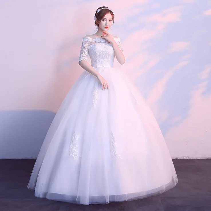 

ZH2359G Modest Bateau Lace Appliques Princess Ball Gown Wedding Dresses Half Long Sleeves Bridal Gown, White