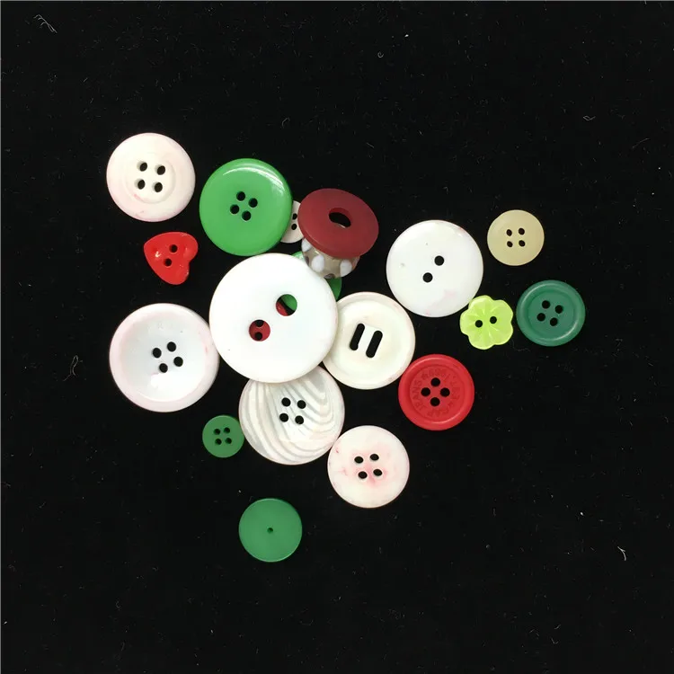 where to buy buttons for crafts