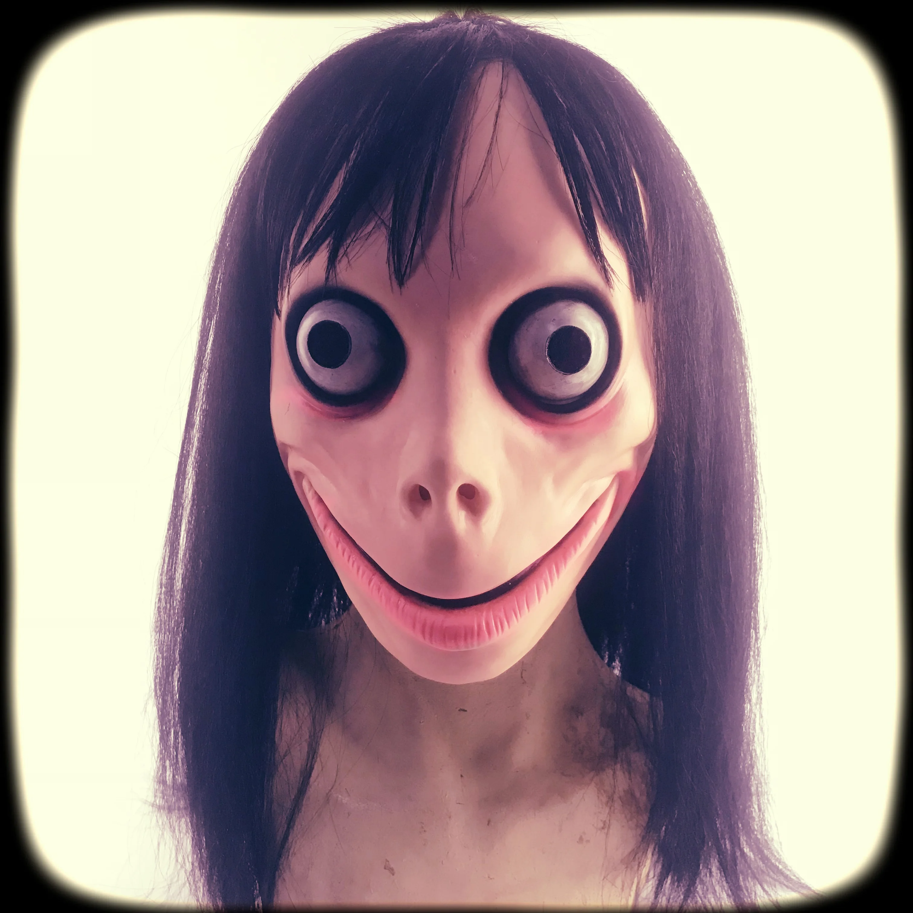 Hot Game Momo Tern Mask Halloween Female Scary Ghost Latex Mask With