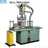 Auto plastic injection molding machinery