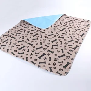 Wholesalers Reusable / Washable Dog Mat Pet Puppy Training Pee Pad for Dogs