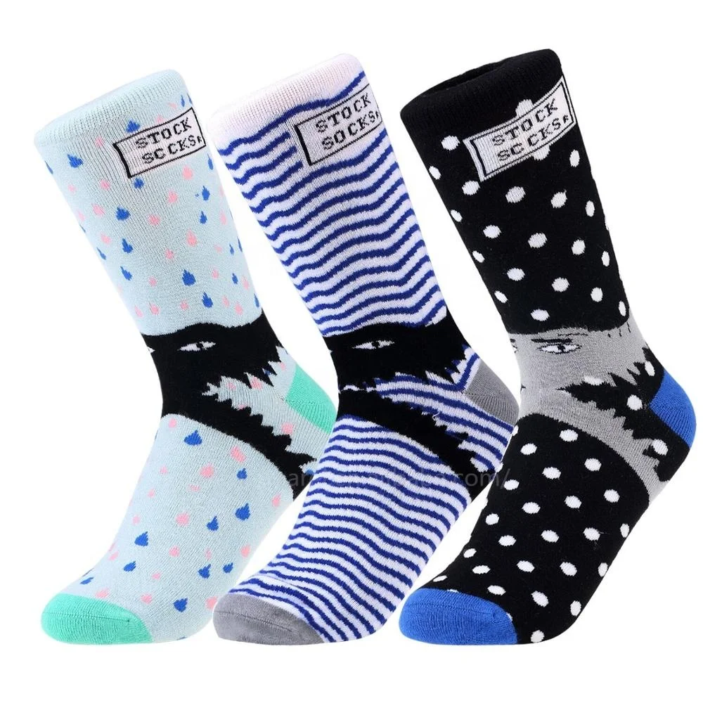 

OEM custom logo small MOQ 200 needles casual Black designer dress socks