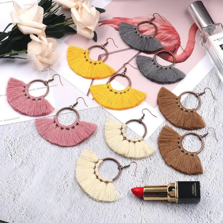 

ET1035 Antique Copper Hoop Statement Cotton Tassel Earrings Bohemian Fan Dangle Hook Tassel Fringe Earrings for Women Girls