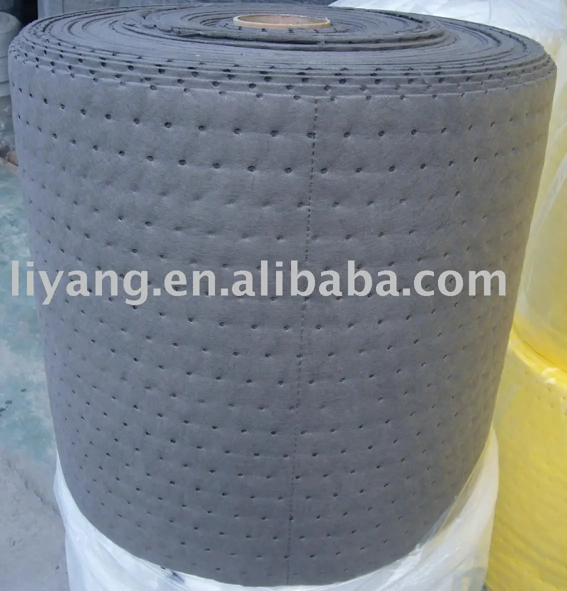 Universal Spill Absorbents Laminate Mat Rolls Buy Oil Absorbent