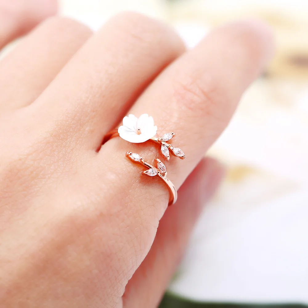 

Delicate Zircon Crystal Leaf Shell Flower Ring for Women Ladies Girls Rose Gold Color Finger Bague