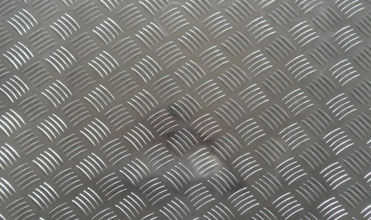 factory-direct-sell-aluminium-checkered-plate-with-5-bar-with-cost-price.jpg
