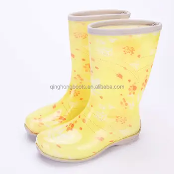 Ladies Plastic Rain Boots 