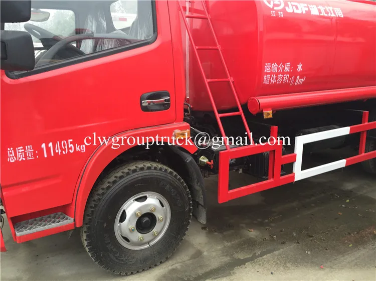 2000L water fire truck3.JPG