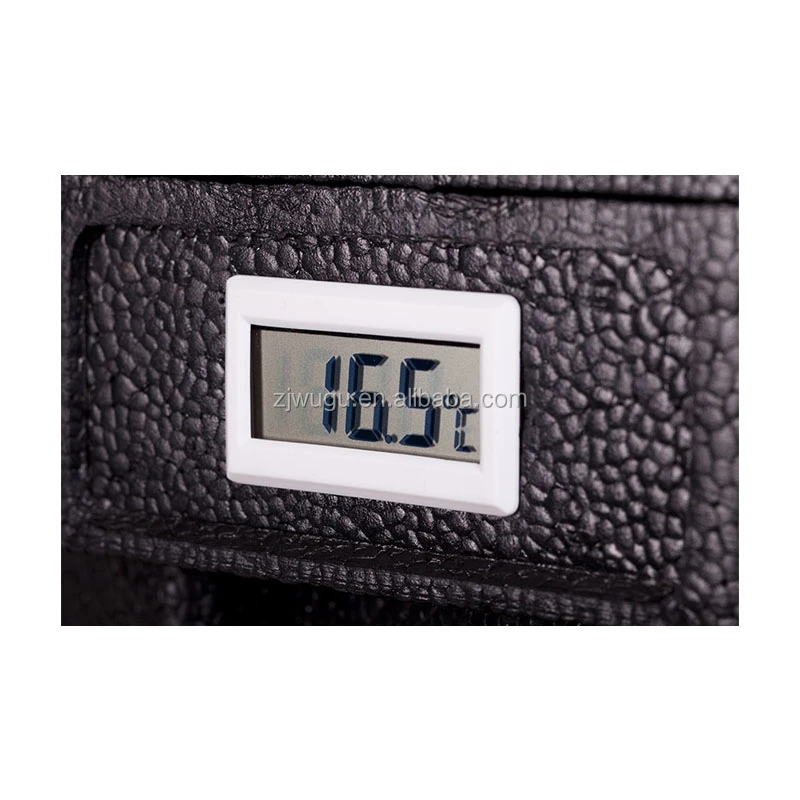 
Plastic isothermal container 