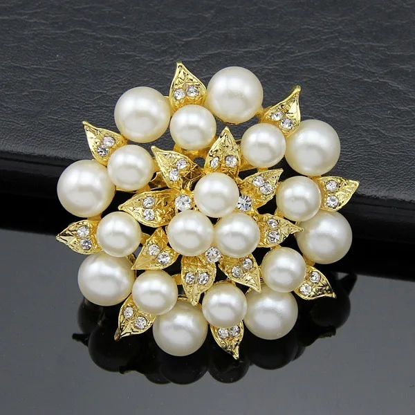 

Luxury Round Rhinestone Brooch Pin Wedding Pearl Brooch Flower Bouquest Decoration