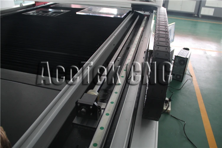 Jinan Acctek fiber laser cutter metal laser cutting cnc machine AKJ1325F