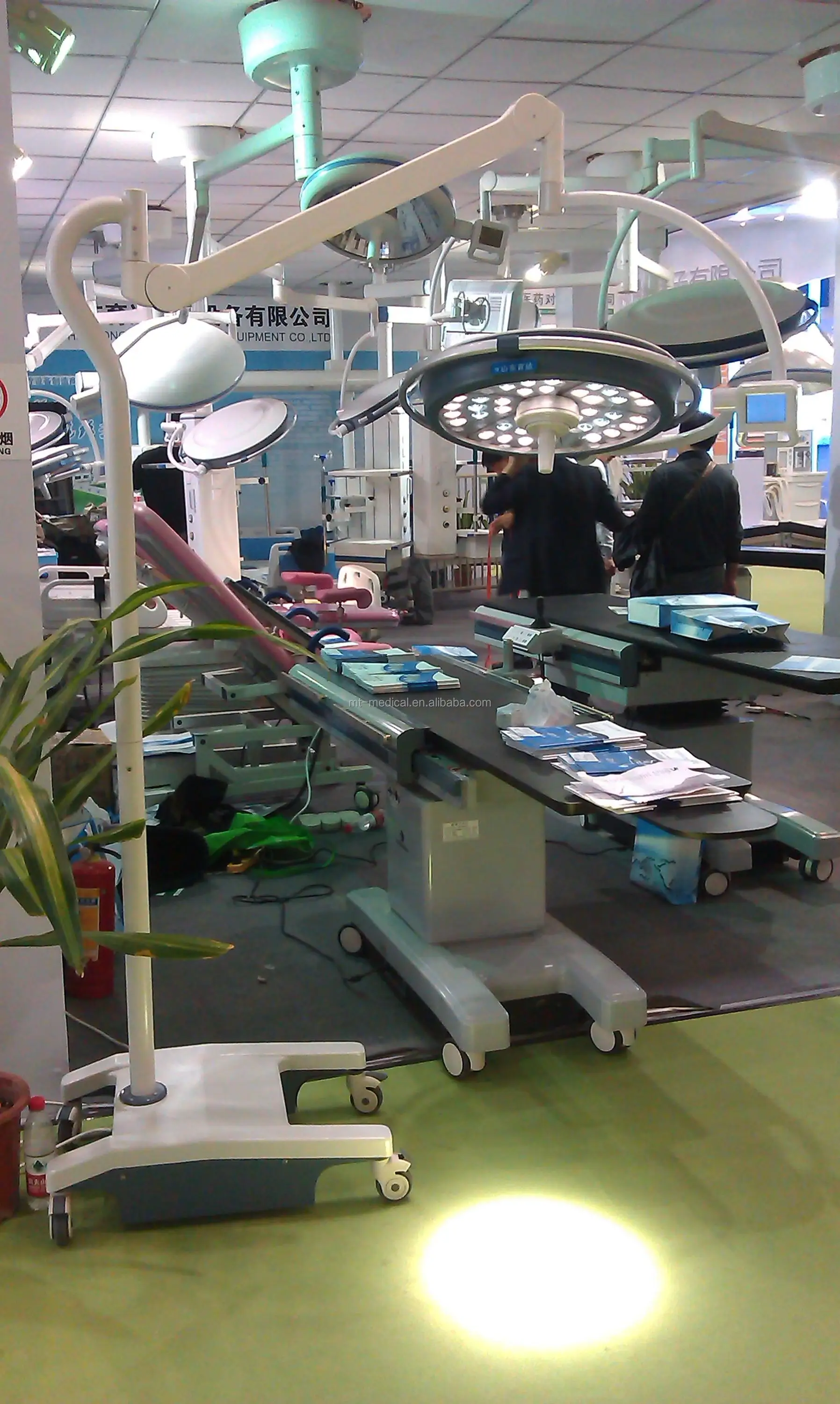 Portable Medical Light LED shadowless lamp OT Light