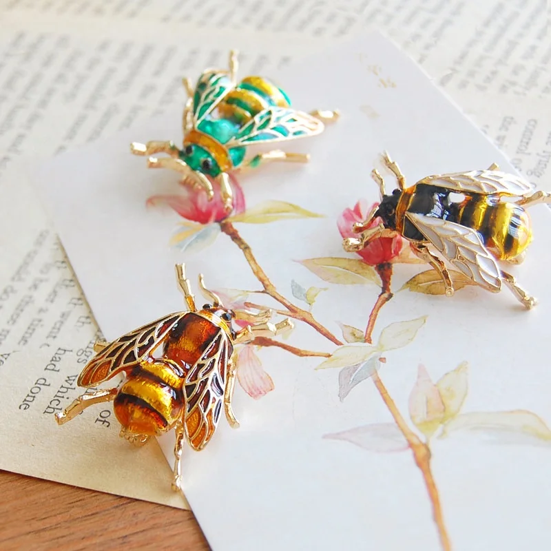 

Graceful Spring Colorful Enamel Bee Brooches, As picture