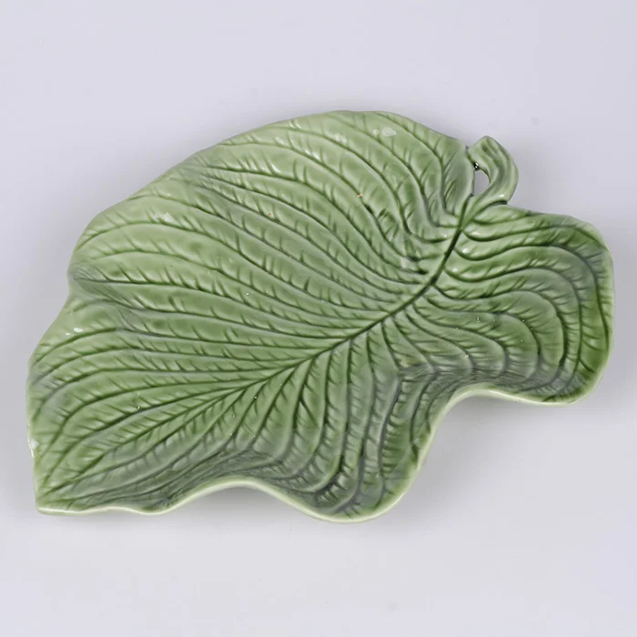 ceramic dishes, porcelain dishes, ceramic plates, dish plates, ceramic leaf, leaf dishes