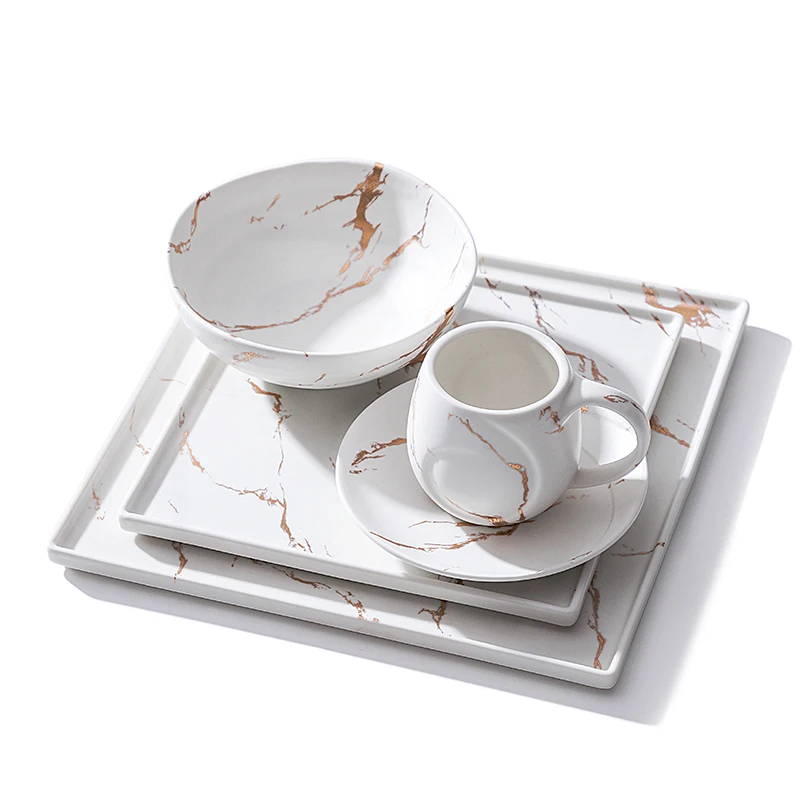 

Juego De Cena De Porcelana Ecologica De Ceramic De Lujo Y Oro Real Con Borde Dorado De Lujo VajillasVajilla Negra%, Glazed porcelain