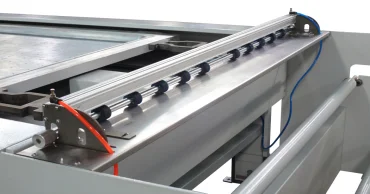 
PVC Foil Laminating Machine Vacuum Membrane Press Laminating Machine For Wardrobe Kitchen Cabinet Door Making 2730 mm 