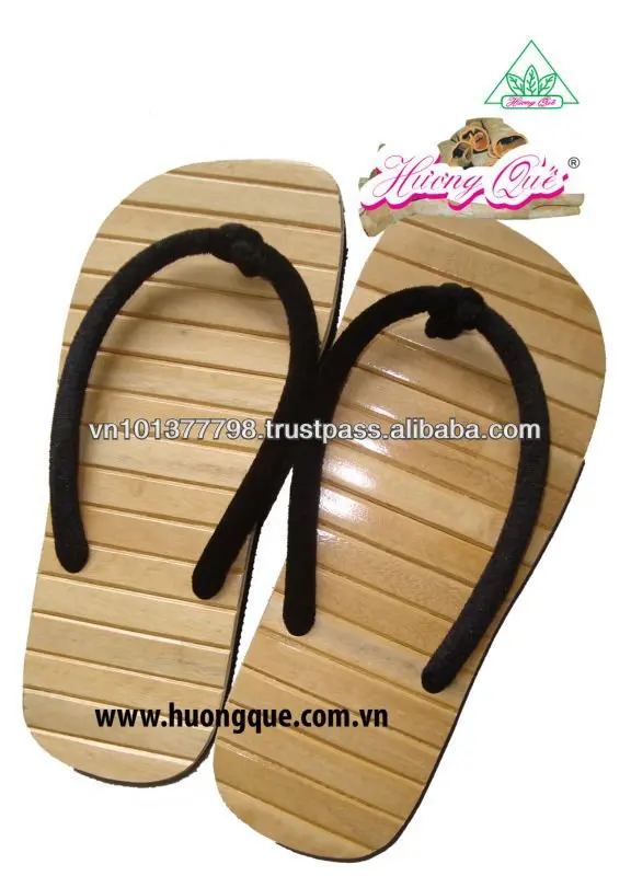 Cinnamon indoor slipper