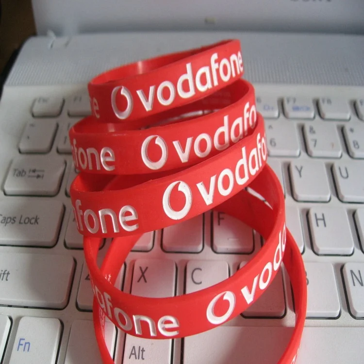 

Silicone Rubber Bracelet Fashion Personalized Wholesale Cheap Custom Silicone wristband, Any pantone color