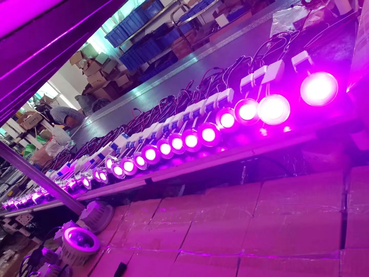 Hot Sale 1x8w 4in1 Rgbw Led Ceiling Light By 2.4g Wireless Dmx Decoder