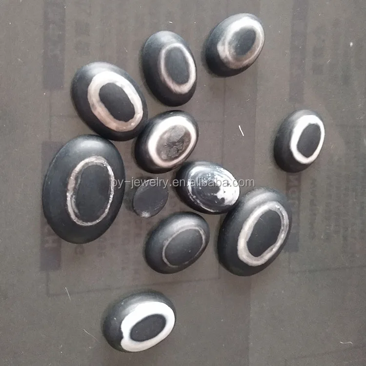 

Old Black Diz Tiebant Beads Flat Black Cabochon, Natural color