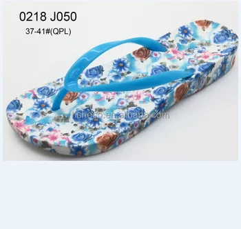 material flip flops womens