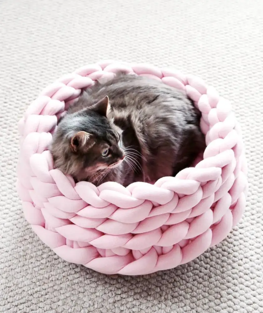 

New DIY hand knitted nest super thick wool pet nest filling yarn knitted pet nest machine washable, Picture