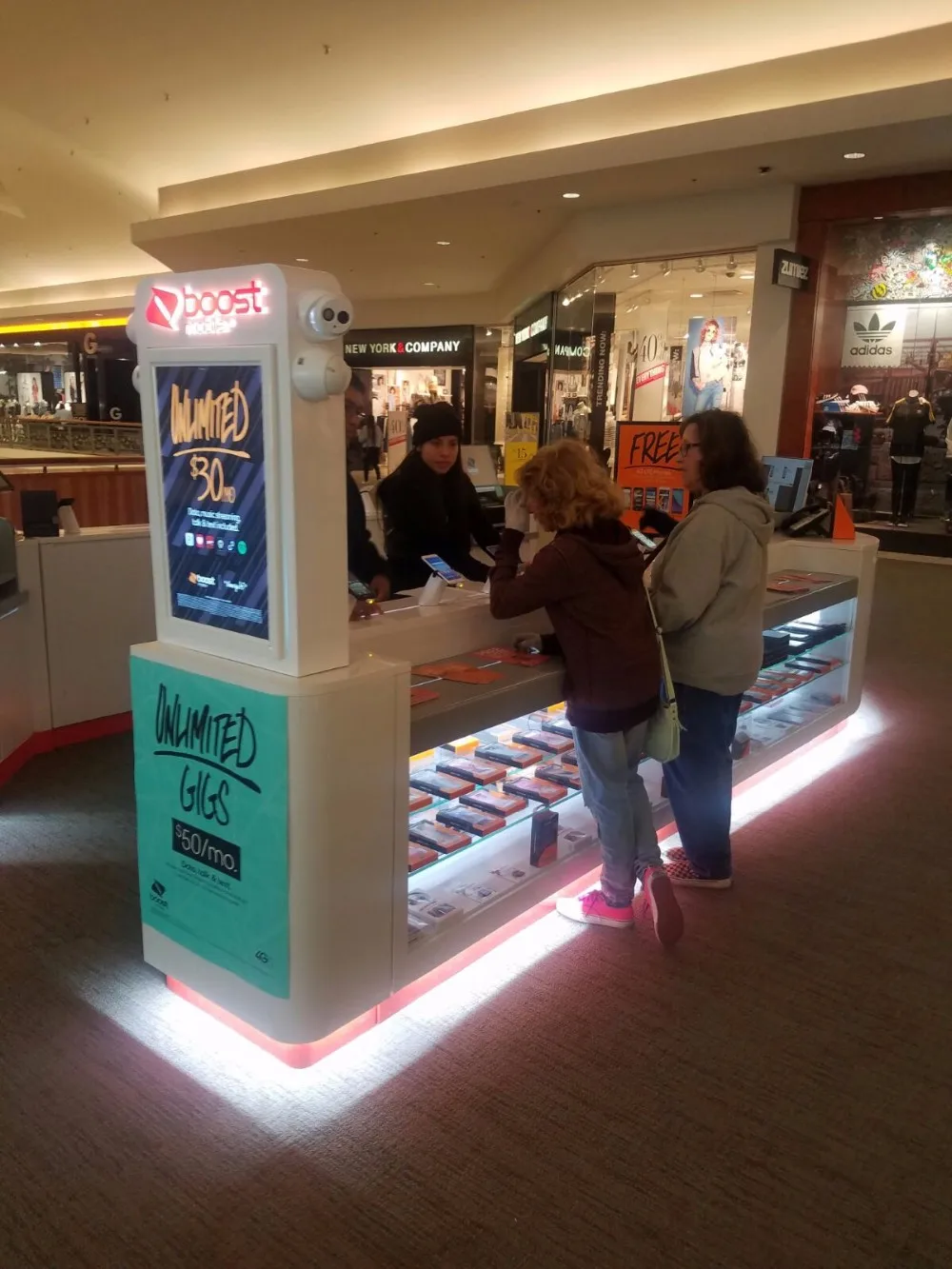 Shopping Mall Cell Phone Kiosk Designs Mobile Phone Accessories Display
