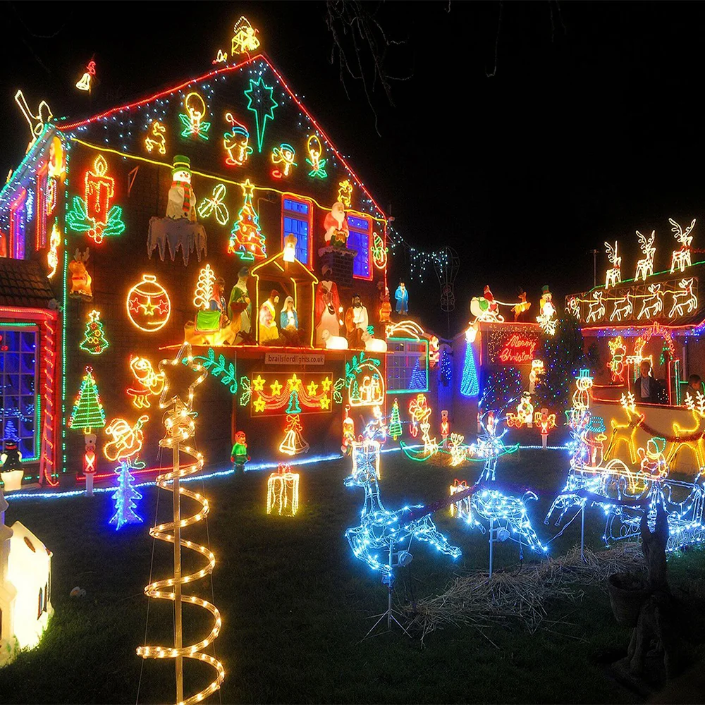 large outdoor xmas lights