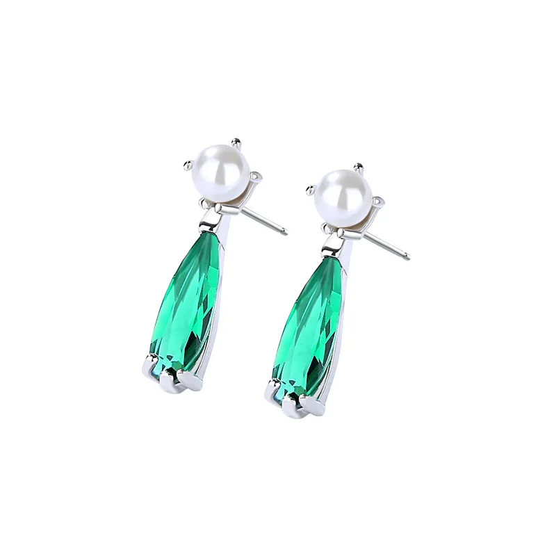 

Elegant lady 925 Sterling Silver Emerald cut drop earrings