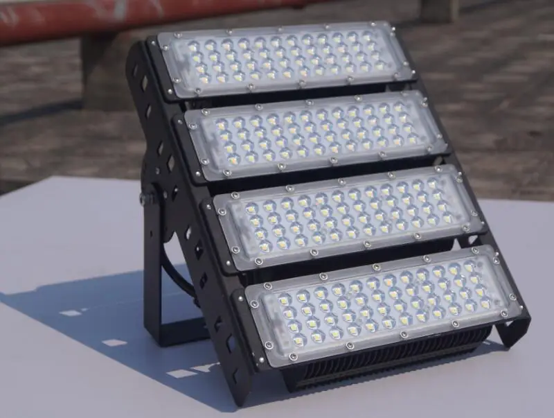 led tunnel light.jpg