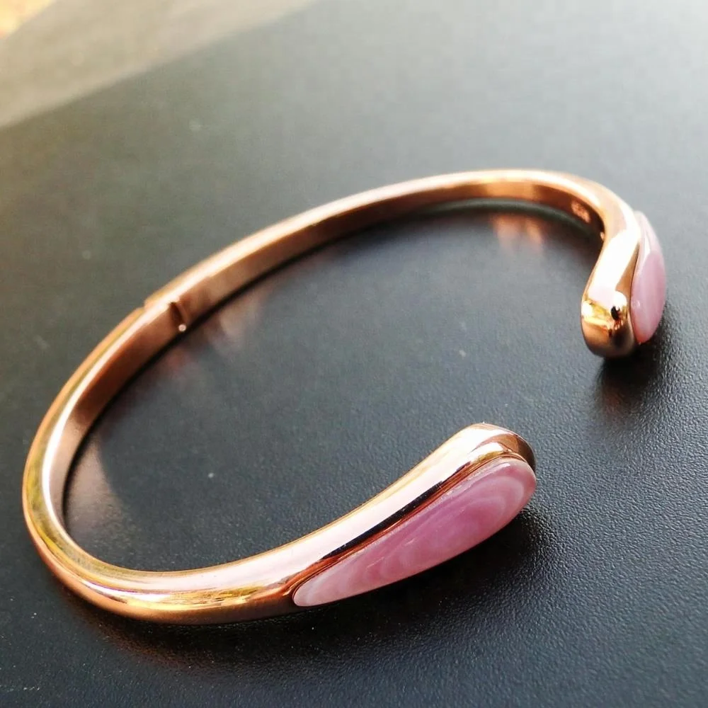 

925 Sterling Silver Pink Mother of Pearl Bracelet Bangle