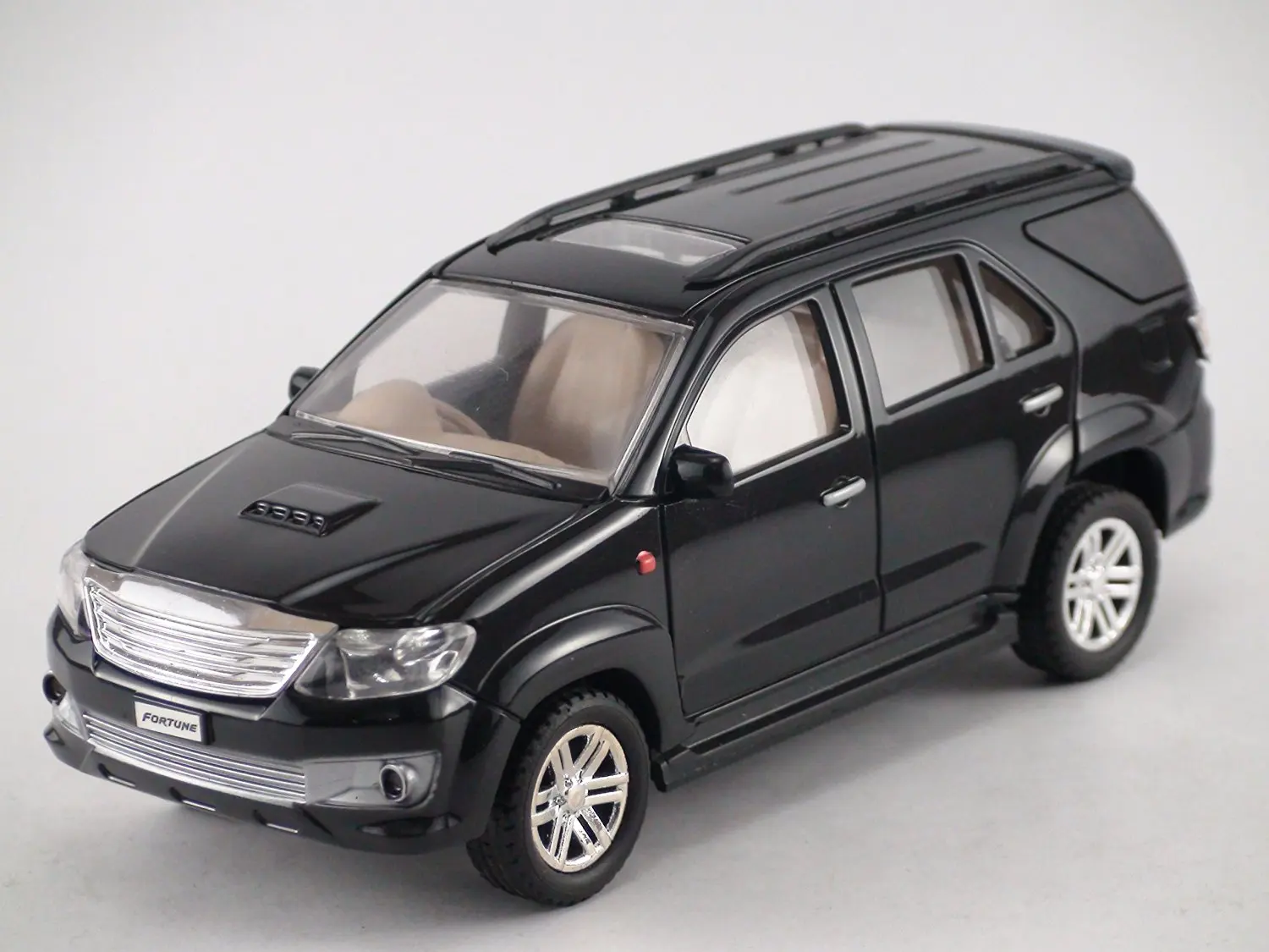 fortuner toy car price