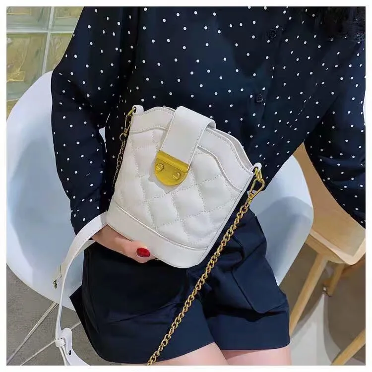 

Newest pu leather large capacity bucket bag Lingge bag crossbody bag, Black white blue purple