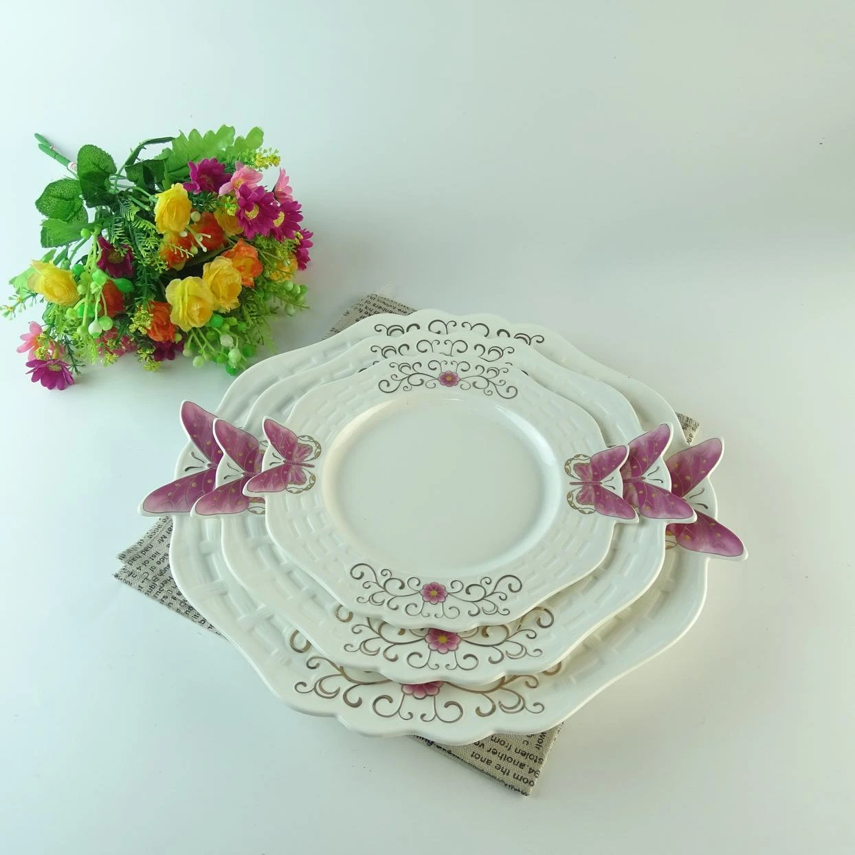 2019 Hotel And Restaurant Creative New Design Ceramic Serving Dish Dinner Plate Set Porcelain