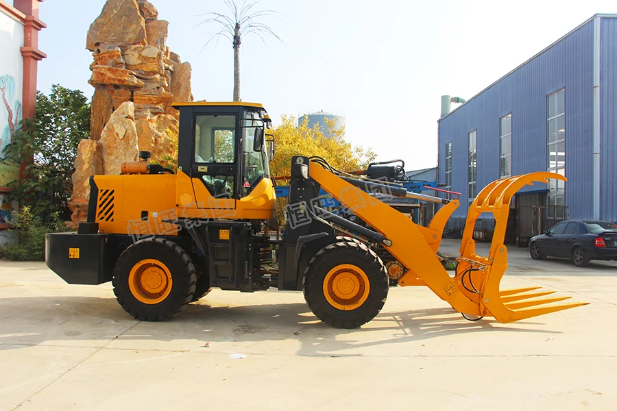 Wheel grass clamp loader fork loader with pellet fork