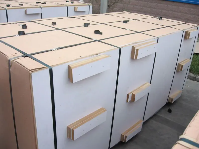 China Cheap Texture Melamine Particle Board / Embossed Melamine Faced