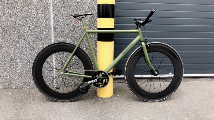 fixed gear bike.jpg