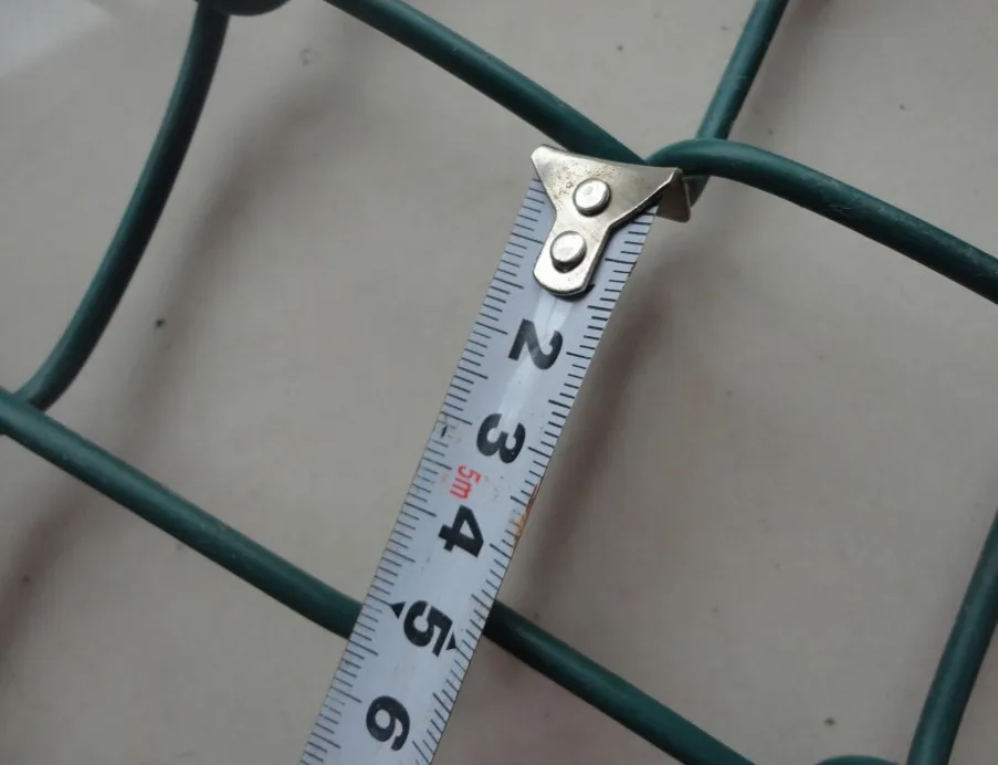 chain link fence.22.jpg