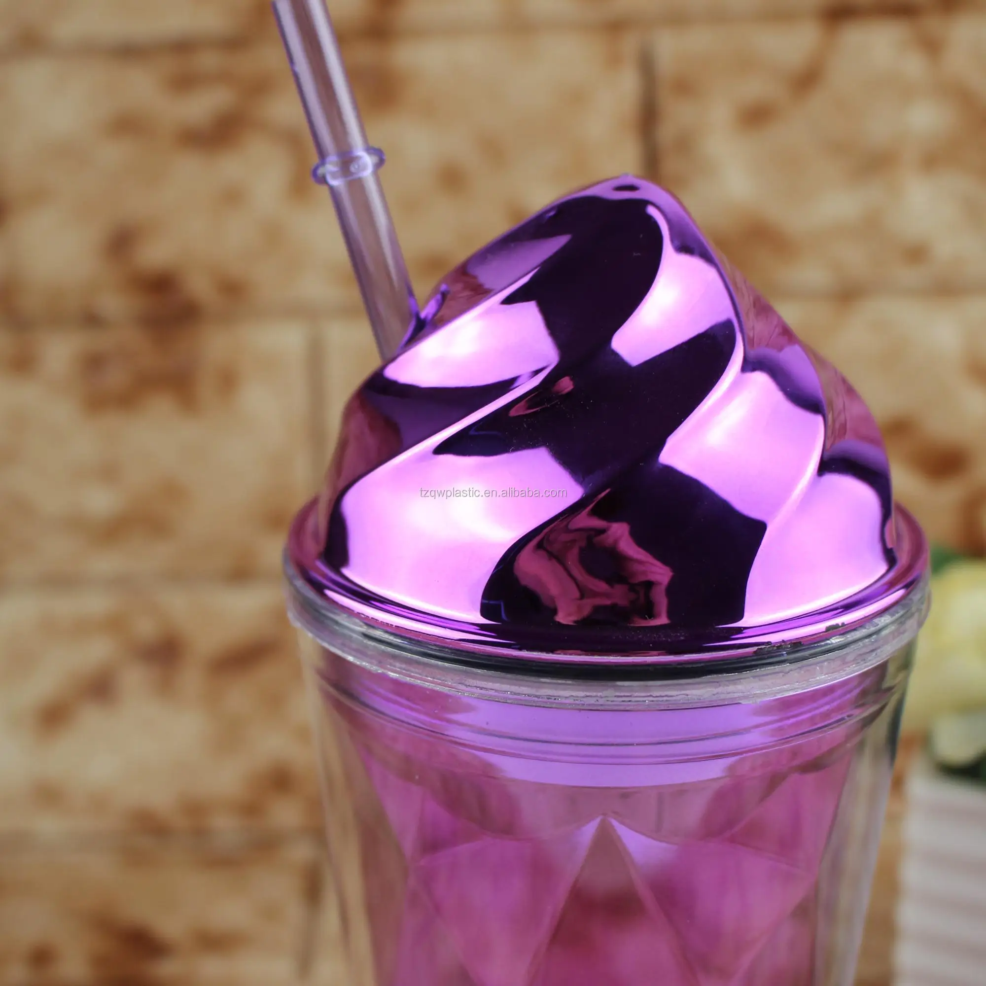 Wholesale Coloful Shiny Reusable Plastic Ice Cream Cup