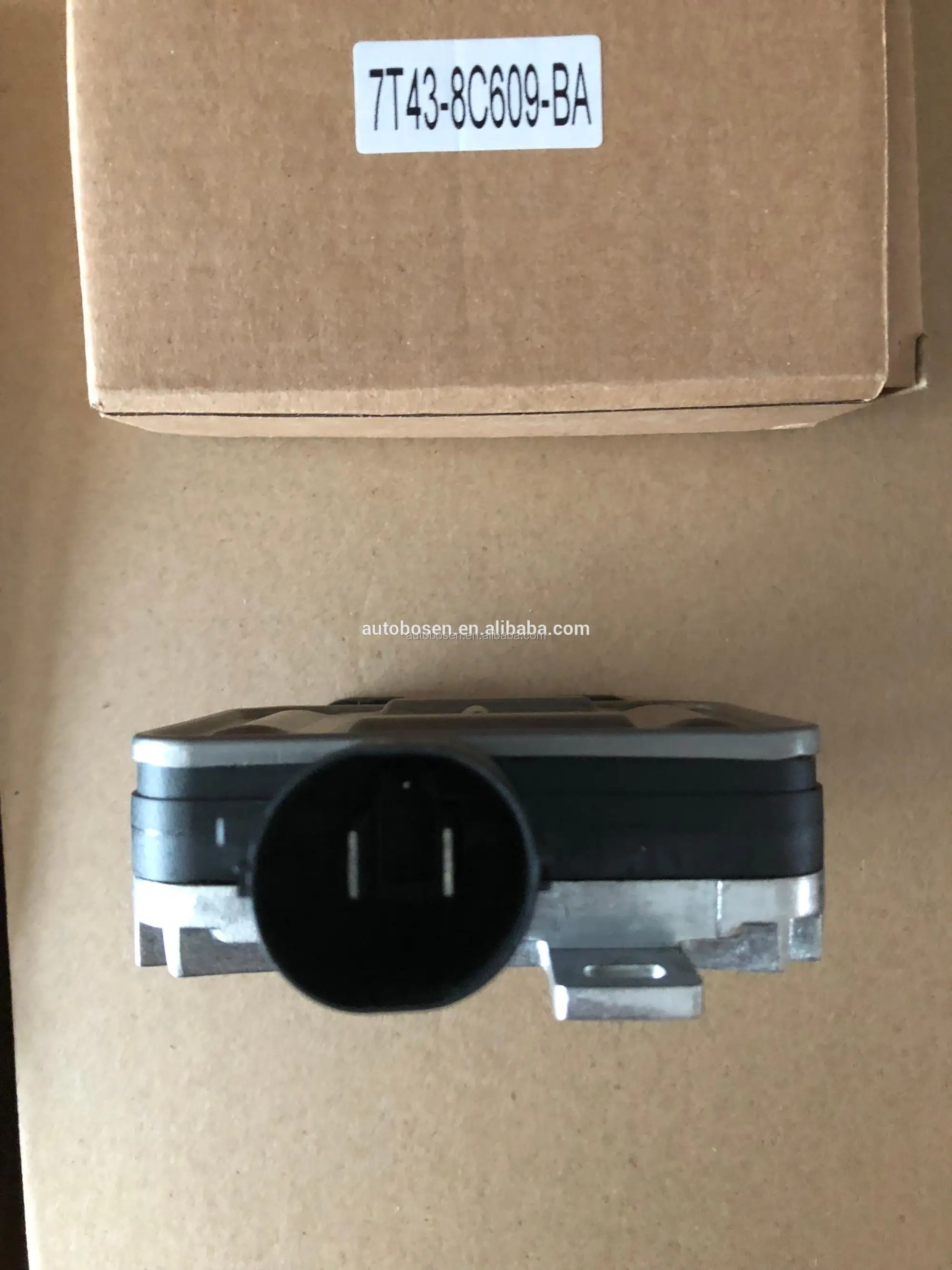 Radiator Cooling Fan Control Module For Volvo Ford 940004107 940004101