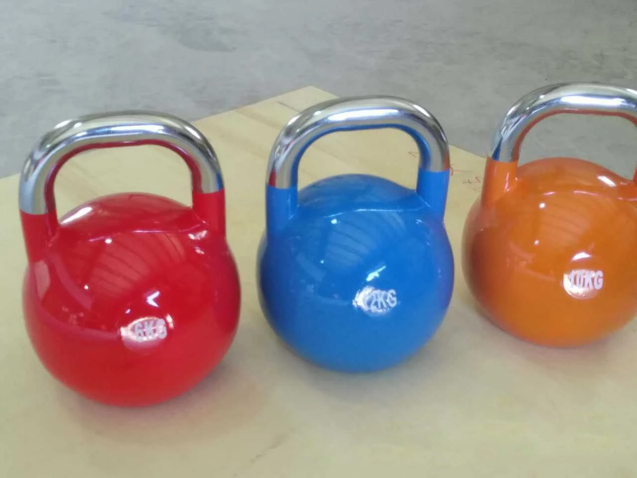 2018 Professional Custom Colorful 640kgs Competition Kettlebell Buy