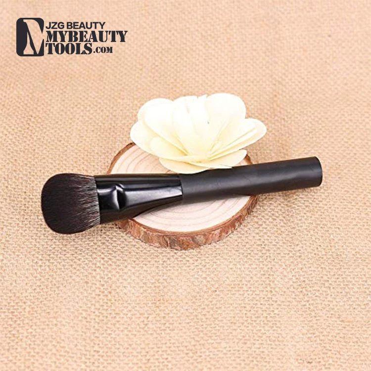make up brush.jpg